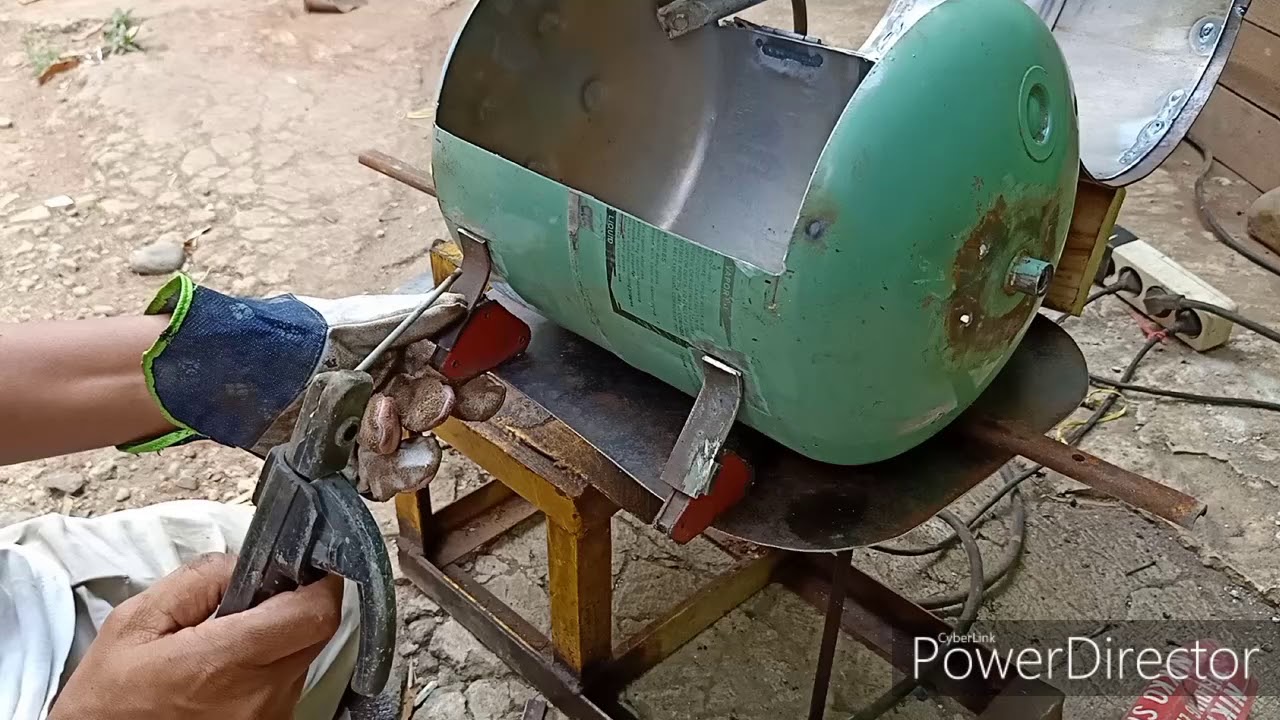 DIY gas BBQ grill from freon tank / membuat panggangan bahan bakar gas dari tabung freon utk camping