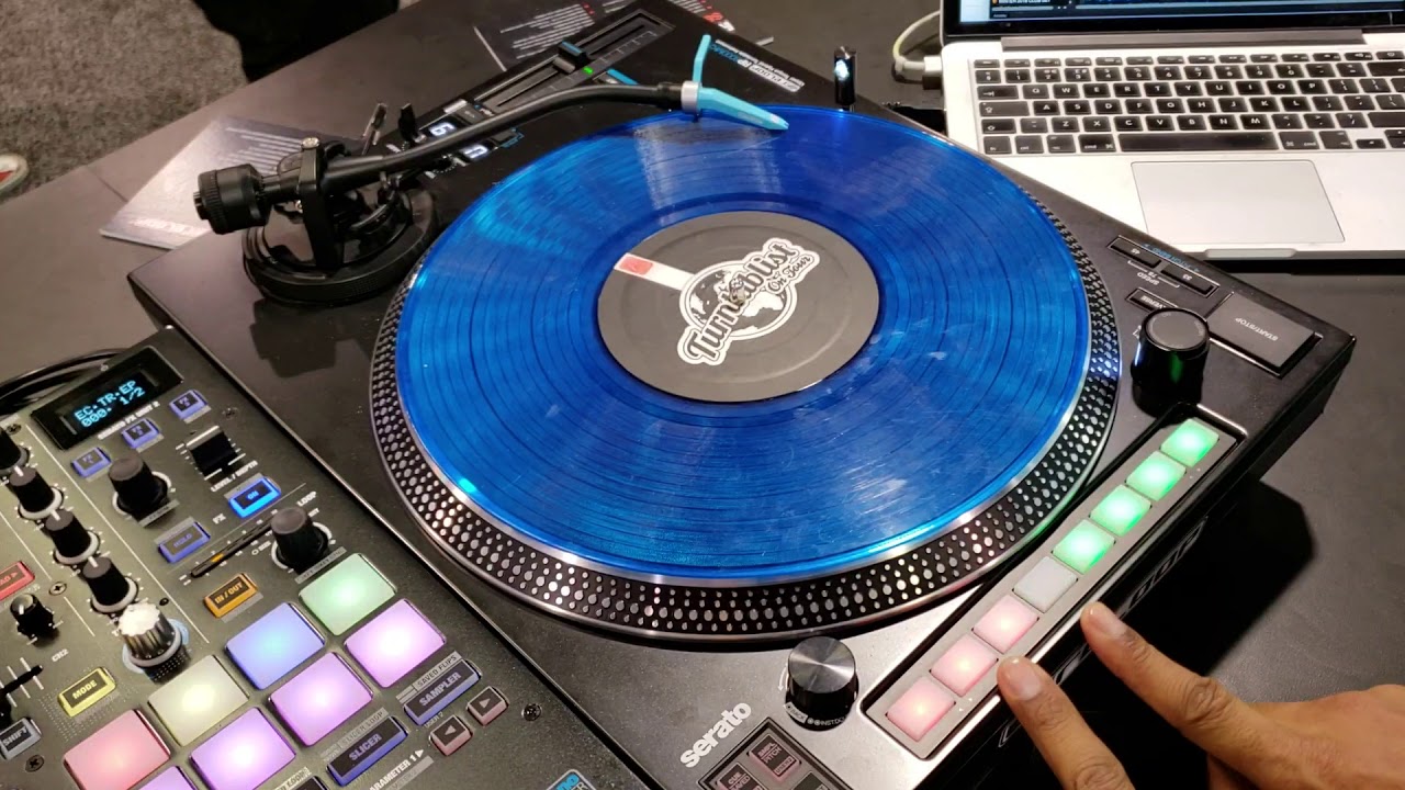Reloop with Angelo at NAMM 2019 - Elite Serato Mixer & RP-8000 MK2 Turntable DEMO
