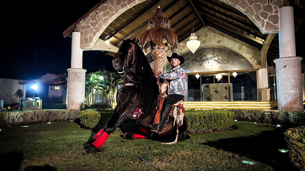 Pancho Uresti - Con O Sin Moneda (Video Oficial)