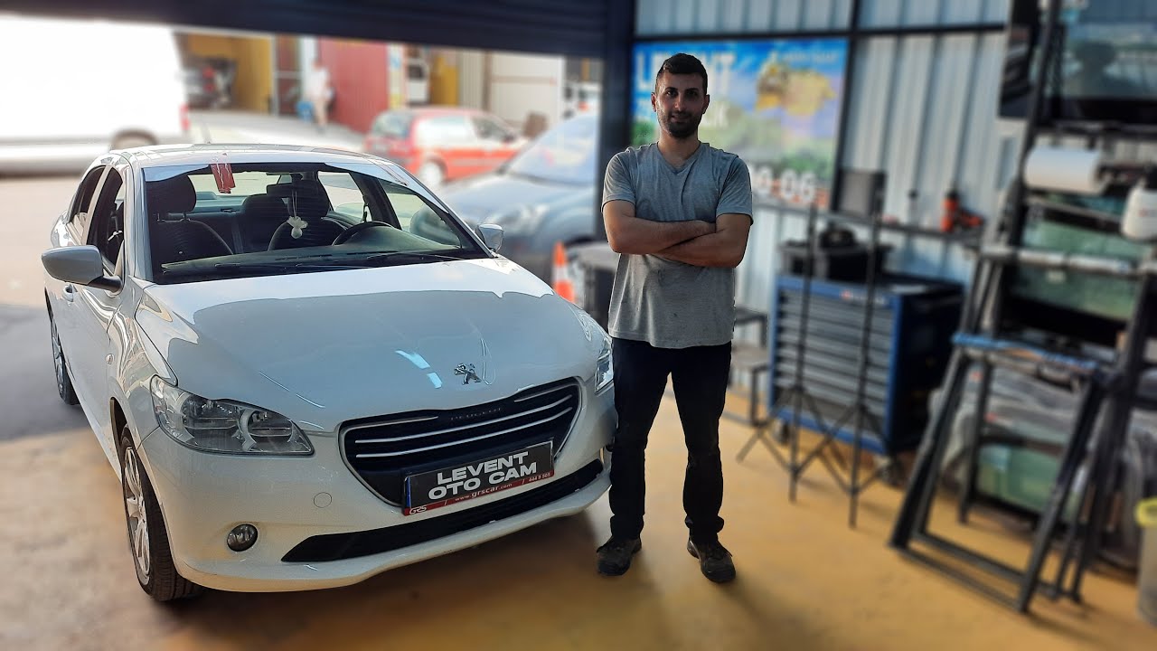 PEUGEOT 301 ÖN CAM DEĞİŞİM İŞLEMİ.