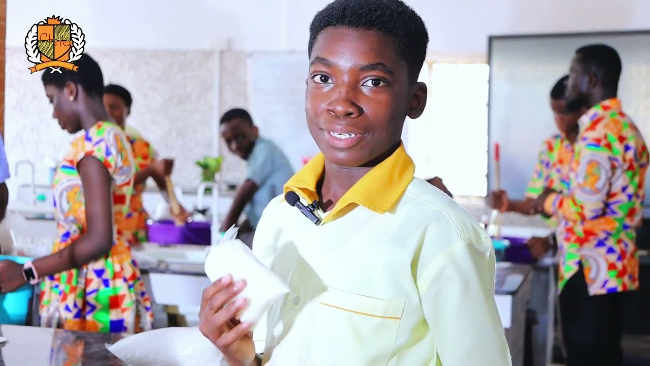 Our SHS students carried out a practical session by making dishwashing liquid soap.