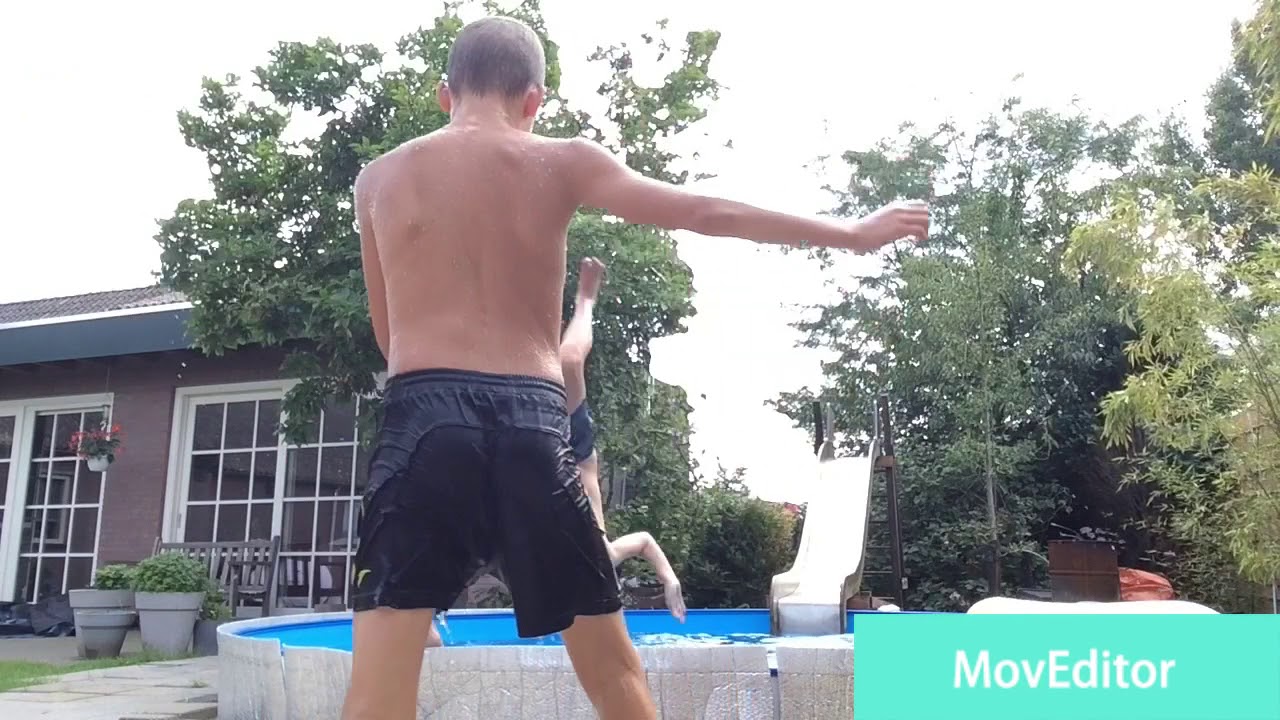 Tricks in het zwembad