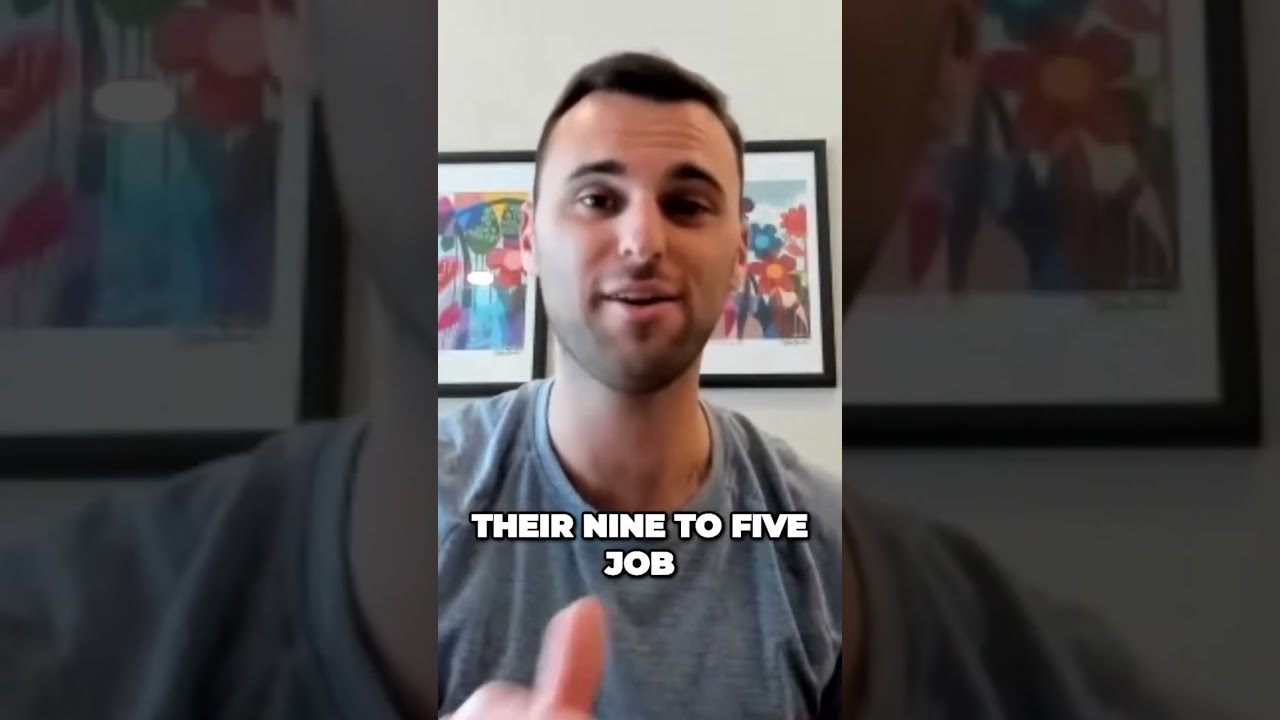I've helped 3 people quit their 9-5 jobs and go ALL IN to Co-Hosting 🤭 and i've helped dozens