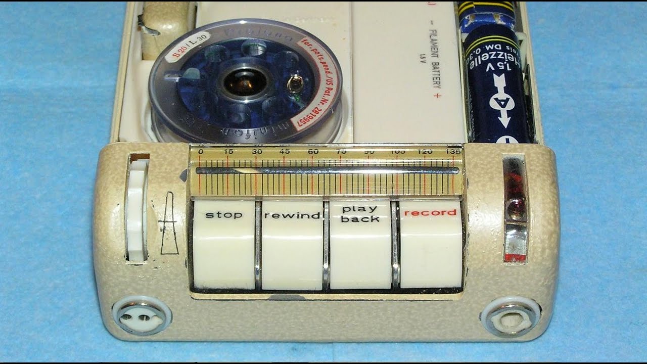 Ламповые проволочные диктофоны Minifon P55 - Tube wire recorders Minifon P55