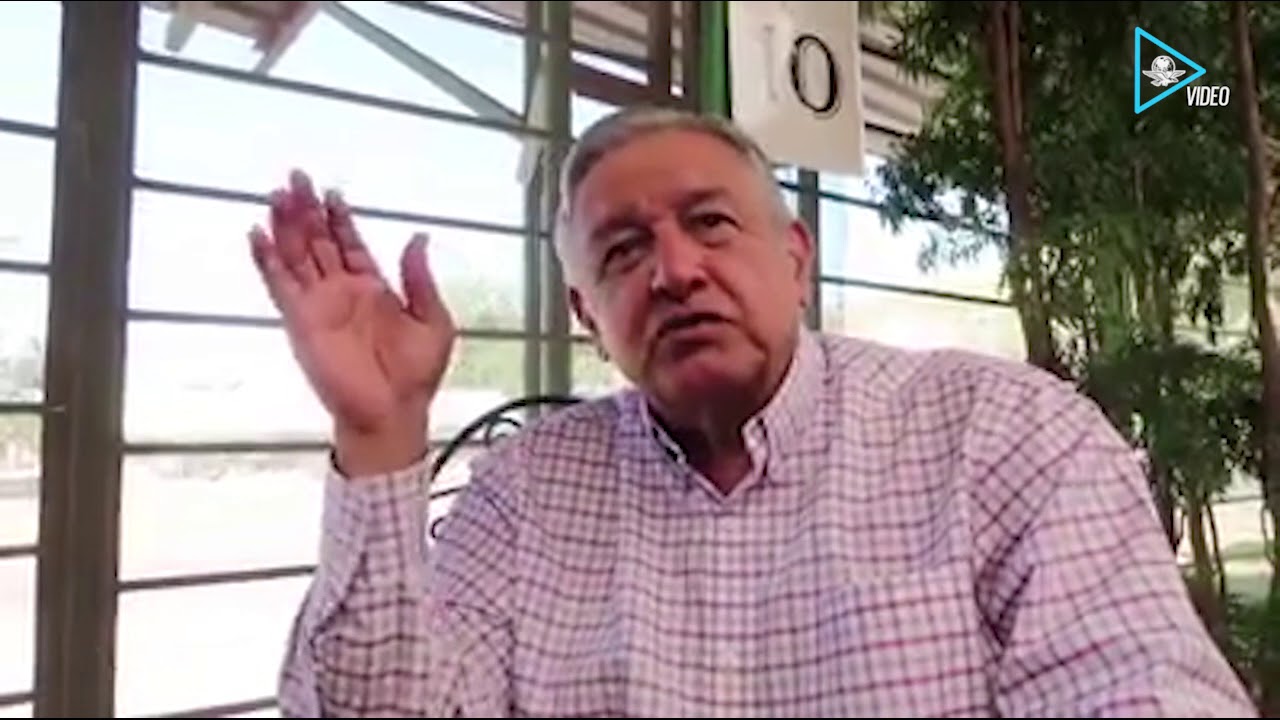 AMLO duerme en clínica naturista; le ponen faja de lodo