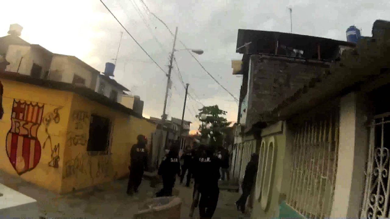 Policías en Acción-Operativo Antidelincuencial