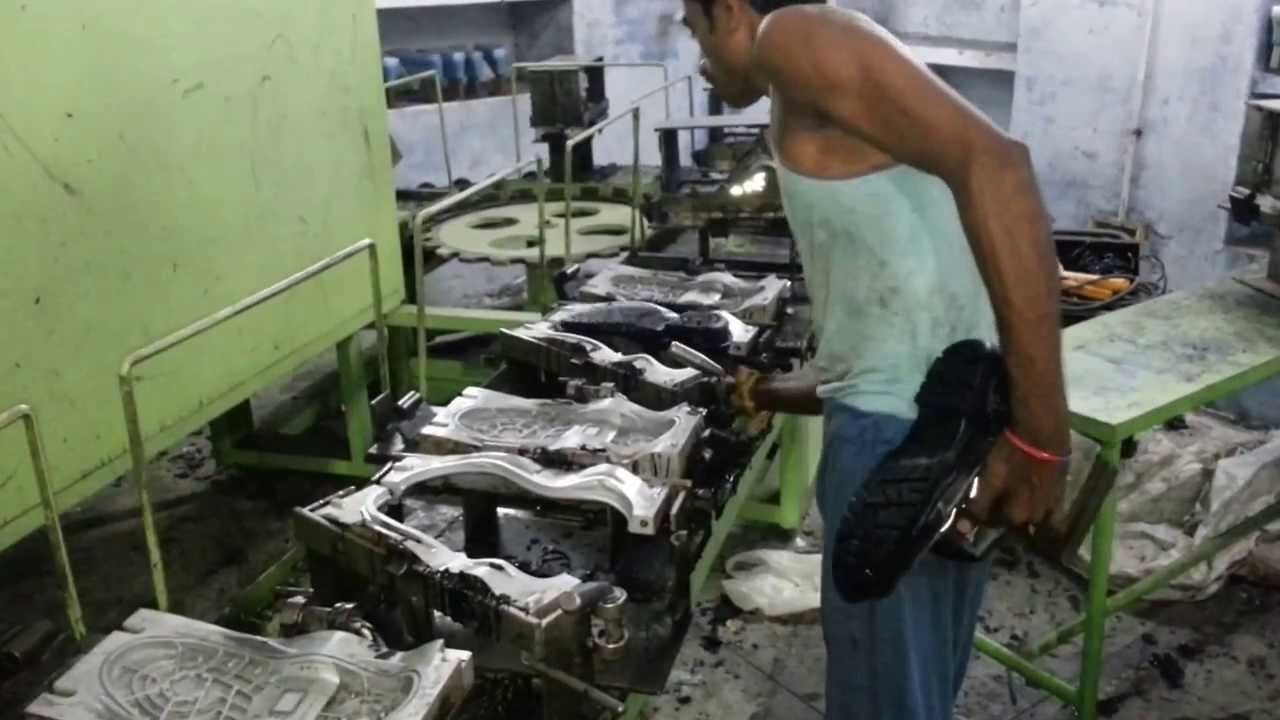 Safety shoes Manufacturers in kanpur #safetyshoesfactory #steeltoeshoes #workerssafety #factory #dev