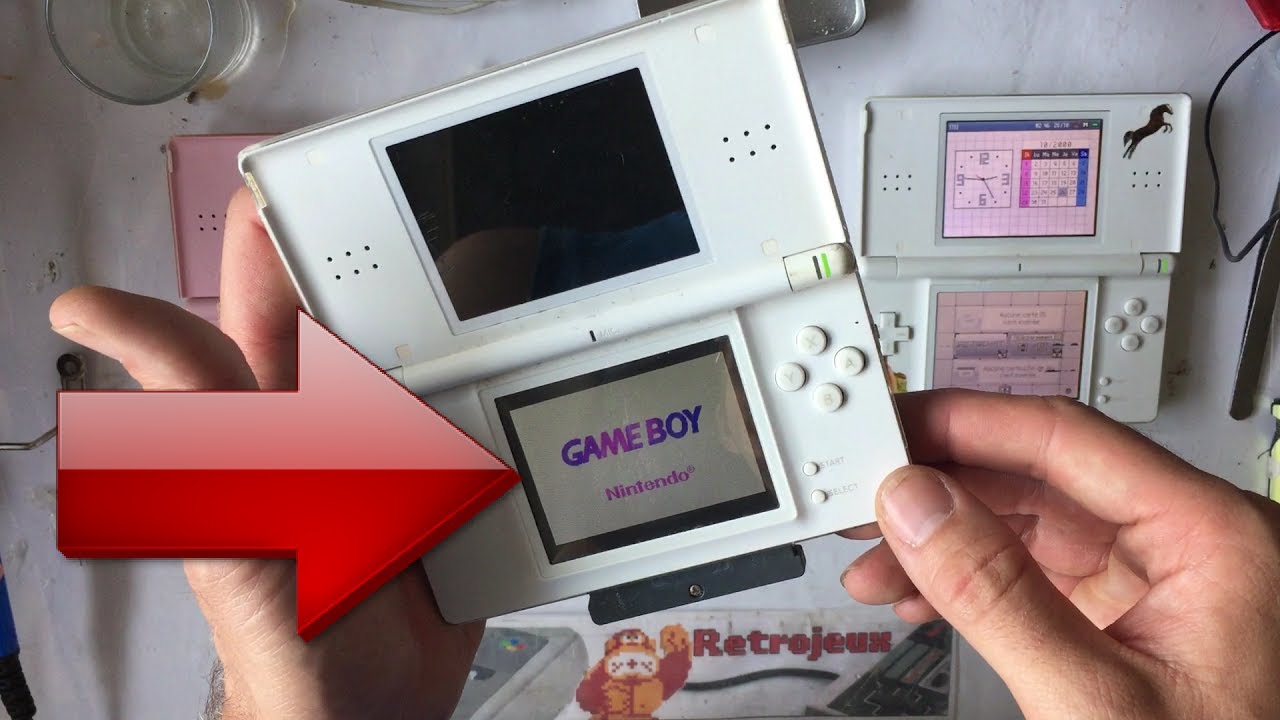 Démontage et réparation d'une DS (changement d'écran LCD) : tuto !