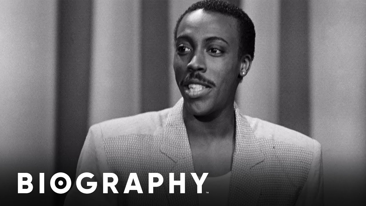 Arsenio Hall - The Arsenio Hall Show Host| Mini Bio | BIO