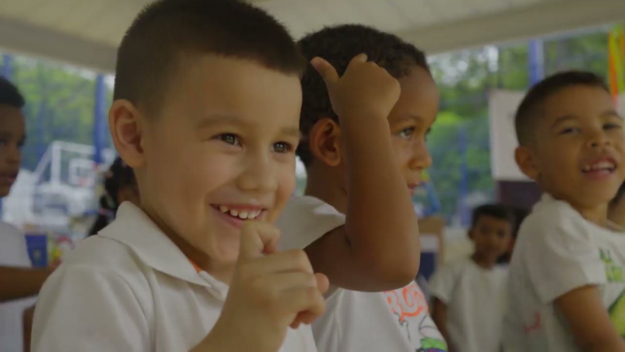 Barranquilla crece con parques, hogares dignos y más oportunidades 🏡🌳👶 | A Otro Nivel