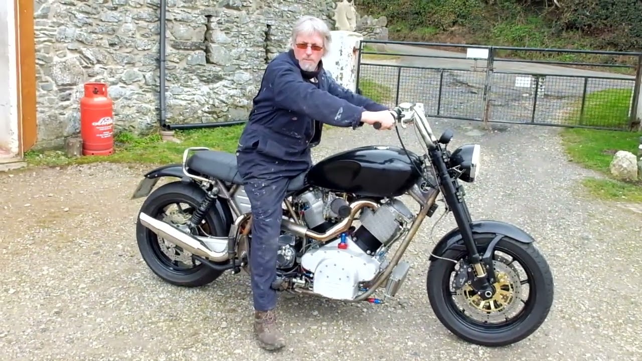 Pete's 3,500cc Helicopter-engined motorcycle - March 2023 UPDATE