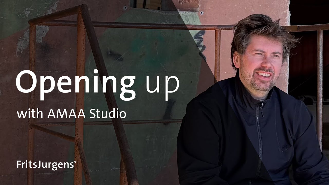 Opening up | AMAA Studio - How a pivot door dances