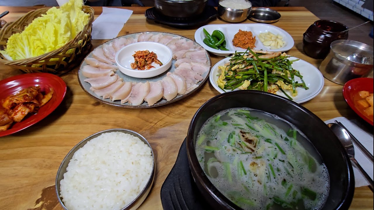 Pork Boiled Meat & Gukbap Mukbang  & 돼지 수육 국밥 먹방