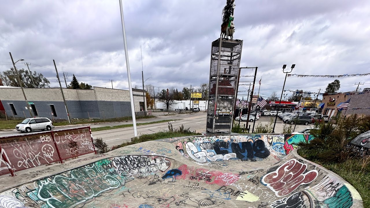 DETROIT SKATE PARK - RIDE IT SCULPTURE PARK #DETROIT #SKATEPARK #SKATEBOARDING