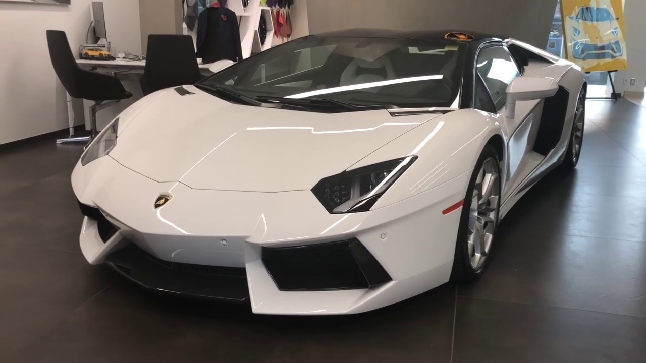 2017 Lamborghini Aventador LP700-4 | In-Depth Video Walk Around