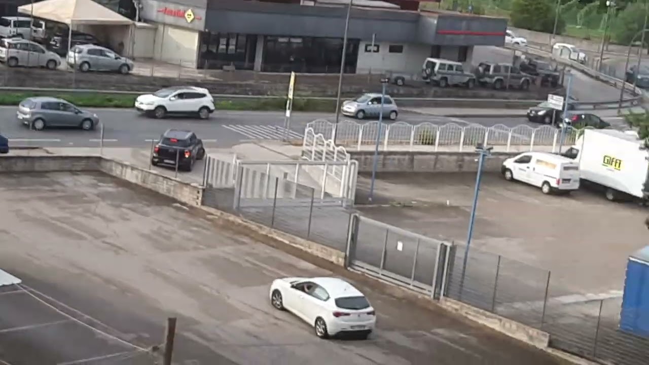 vvf di Frosinone (1) APS CITY2022 AUTOPOMPASERBATOIO CON PICKUP con modulo boschivo