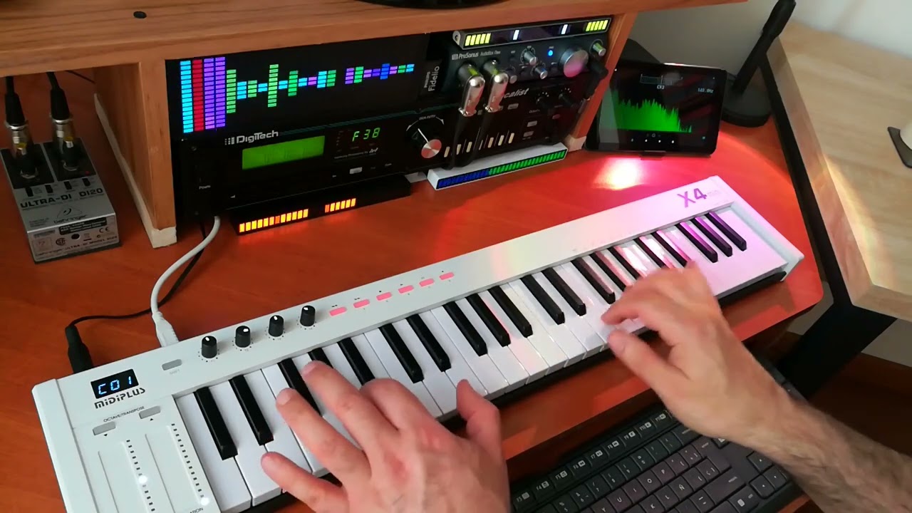 The night of mirrors | Midiplus X4mini iTwo - Ambient Electronic session music - Superteclados.com