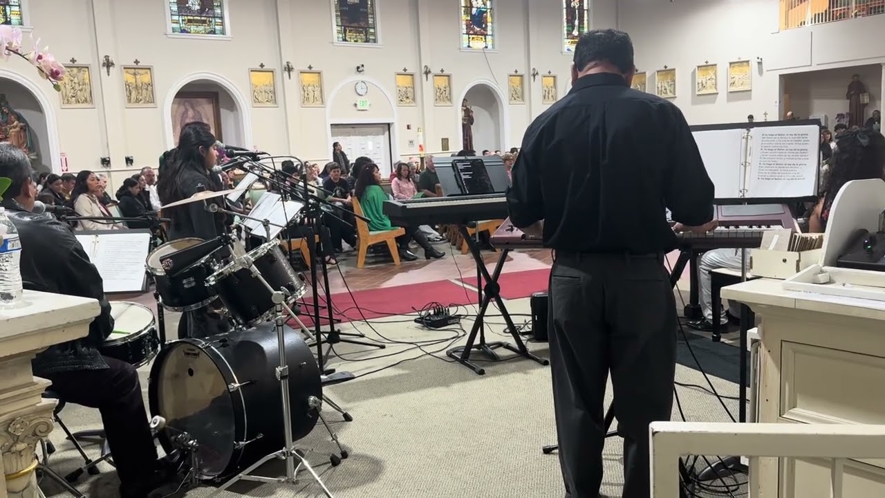 (Salmo 39)Aqui estoy,señor,para hacer tu voluntad!/musica:Lazaro Lugardo R