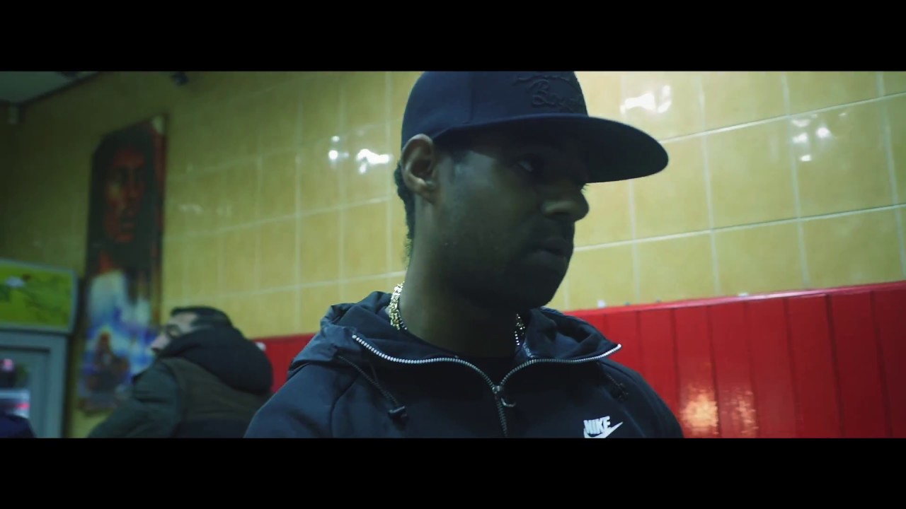 ROBBAHOLLOW - 6PM IN MOSS SIDE