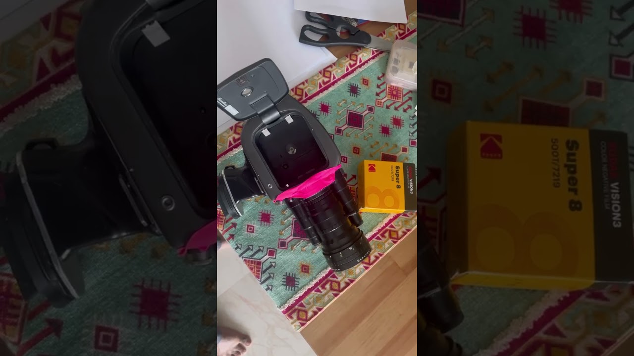 Loading Super 8 film into Beaulieu 4008 ZM  ||  #super8mmcinefilm #super8mm #camera #8mm #Beaulieu