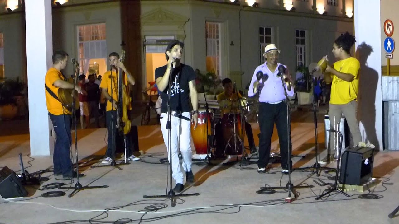 Son Entero - 07 (Camag&uuml;ey, Plaza Gallo)