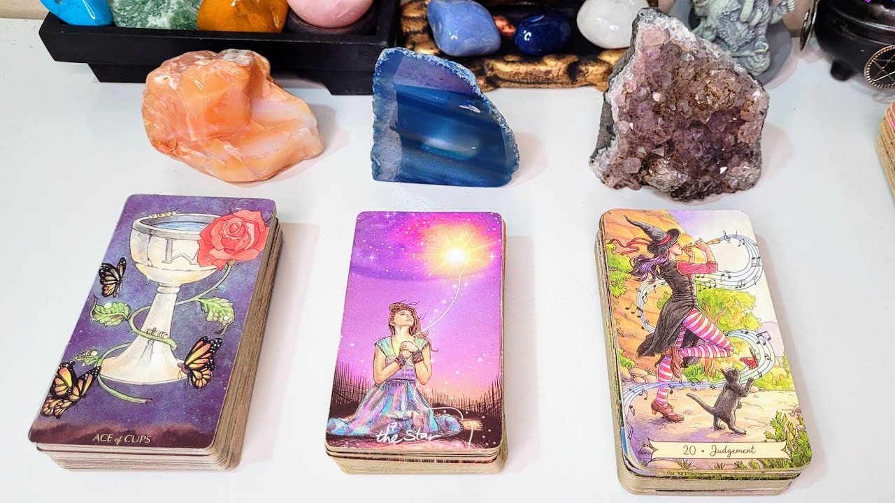 🔮O que ele(a) está sentindo por mim nesse momento? Qual atitude vai tomar? 💖