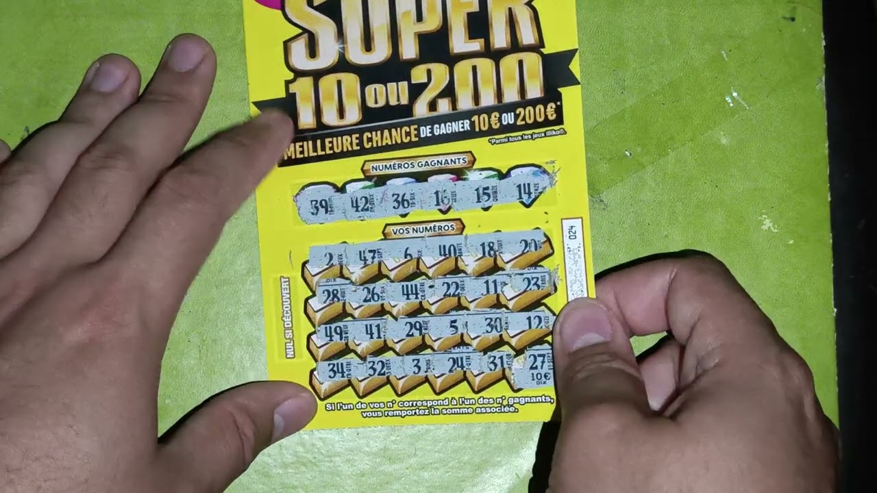 Grattage des 2 super 10 ou 200, 1 maxi astro, 1 millionnaire