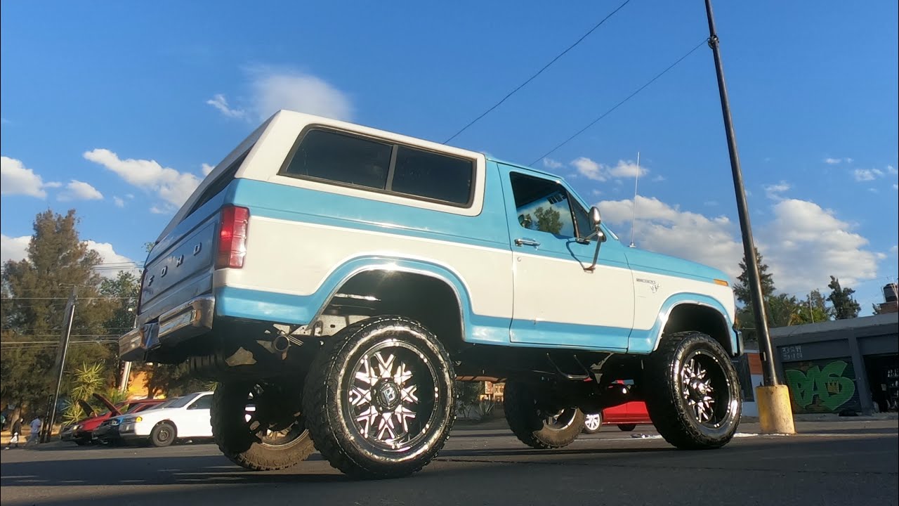 FORD BRONCO 1980