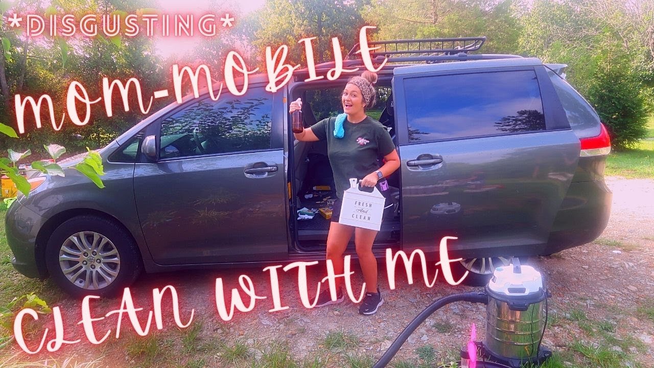 Clean My Minivan With Me// Mom-Mobile Clean Out
