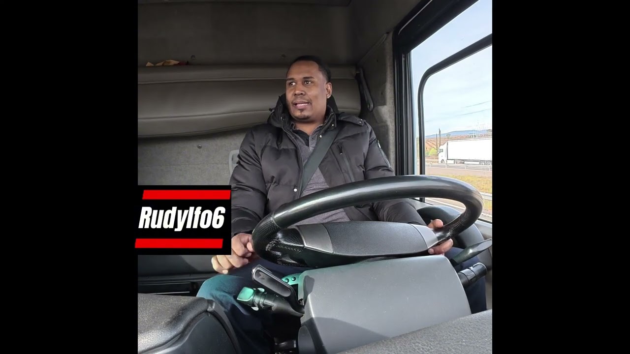 Camionero hablando brevemente del tiempo de conducción y descanso, según el Tacografo.!!!