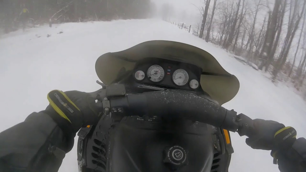 102Mph Ski-doo Mach Z 800 Tripple Speed Run!! Gone Wrong!