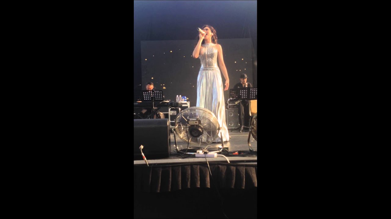 to love you more- Sarah Geronimo perfect 10 Singapore