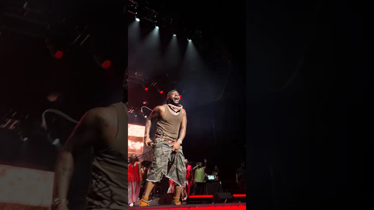 Davido🇳🇬 at Toyota Center, Houston🇺🇸 #concert #davido #afrobeats