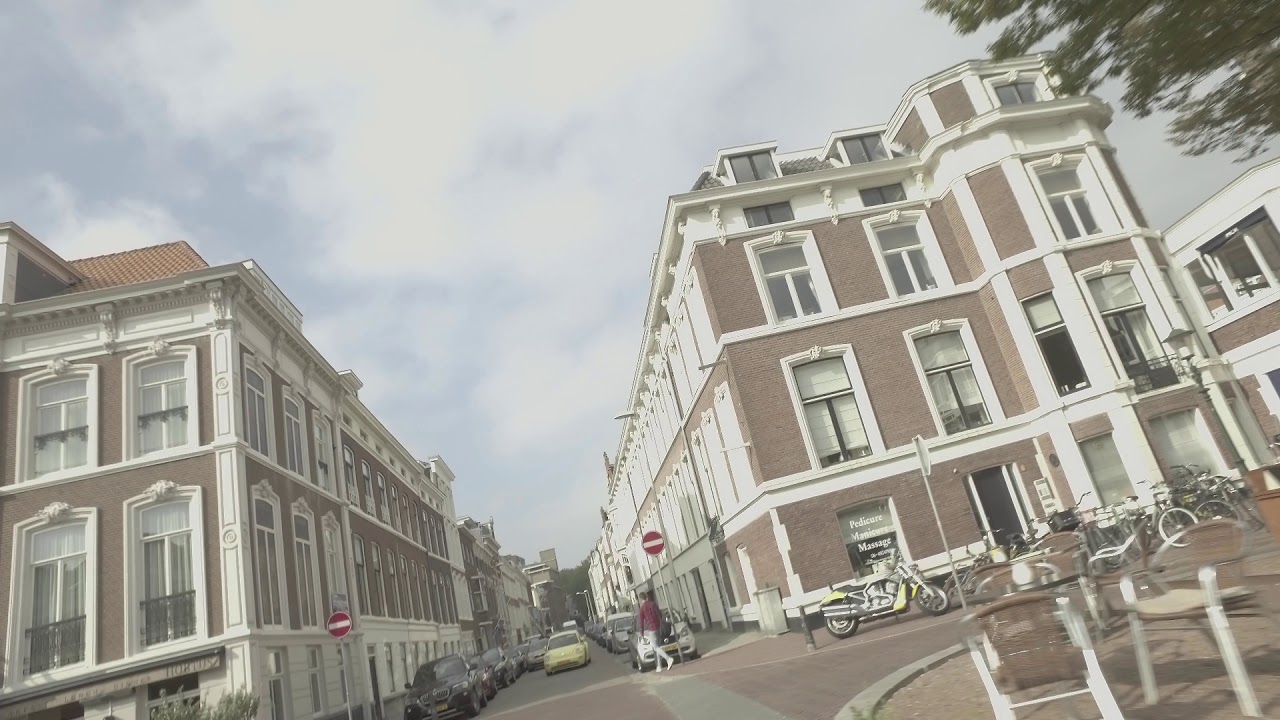 Fietsen in het Zeeheldenkwartier.