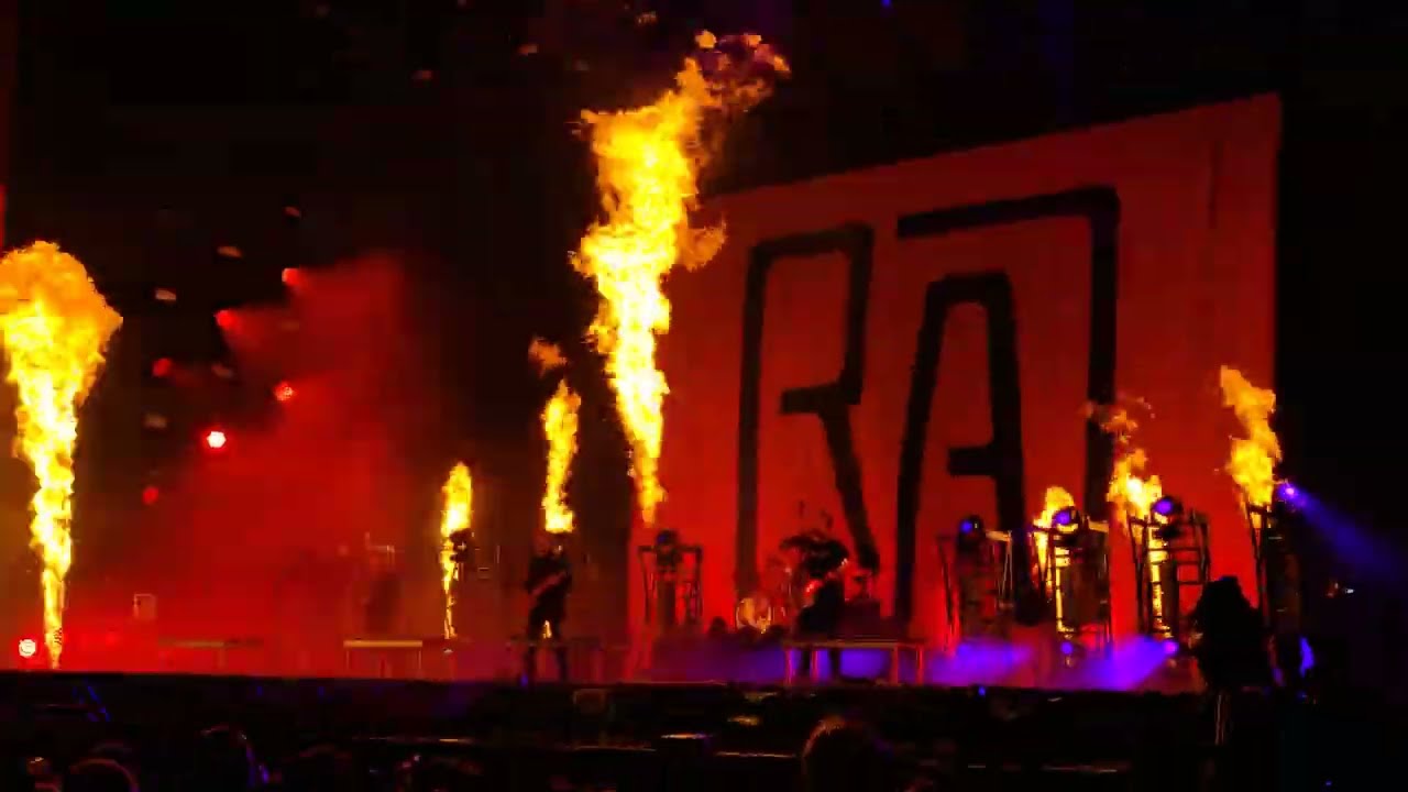 Rise Against - Re-Education (Through Labor) - live - RaR25 Day2 - 2025/Jun/07