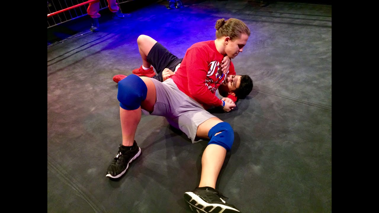 Cammett instructs at IWF Wrestling School Youth Clinic 2017