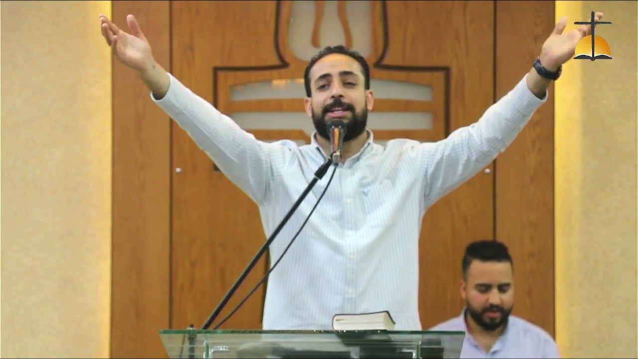المرنم الاخ مدحت رشدي والخادم الاخ مابكل عجايبي