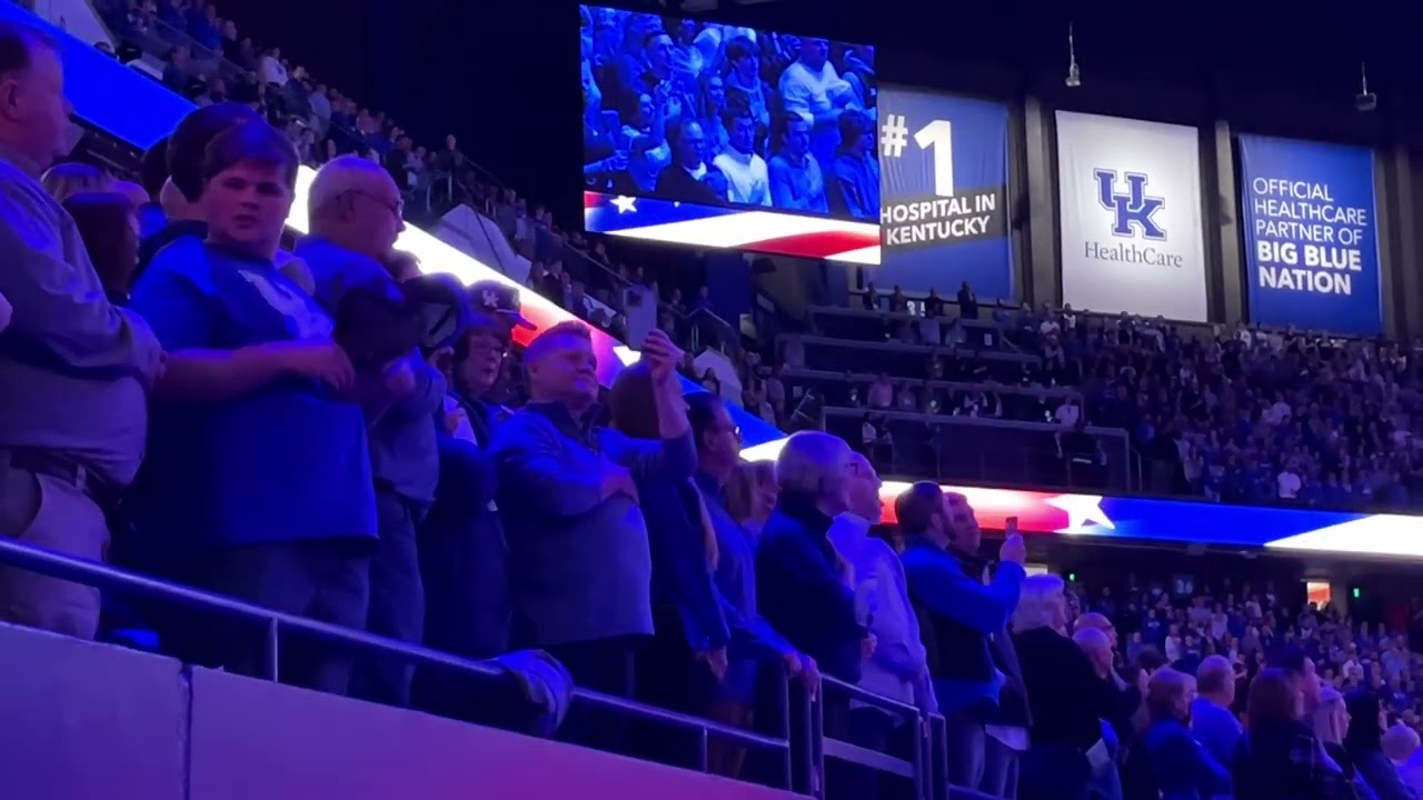 22,000 Kentucky Fans Sing the National Anthem at Rupp Arena #basketball #bbn