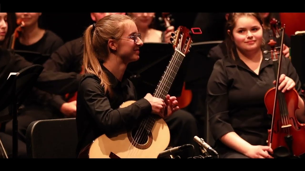 Jacques Hétu: Concerto pour guitare et orchestre opus 56, mouvement 1 (Amélie Dagenais, guitare)