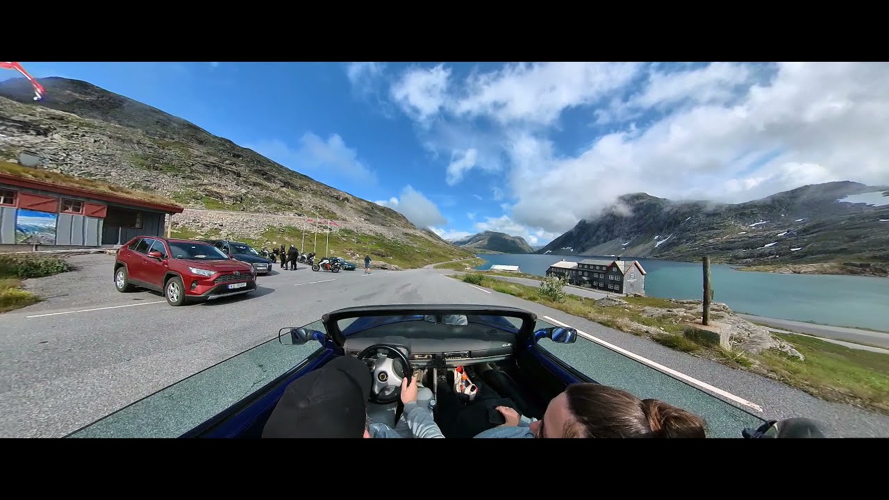 Lotus Elise at Dalsnibba.