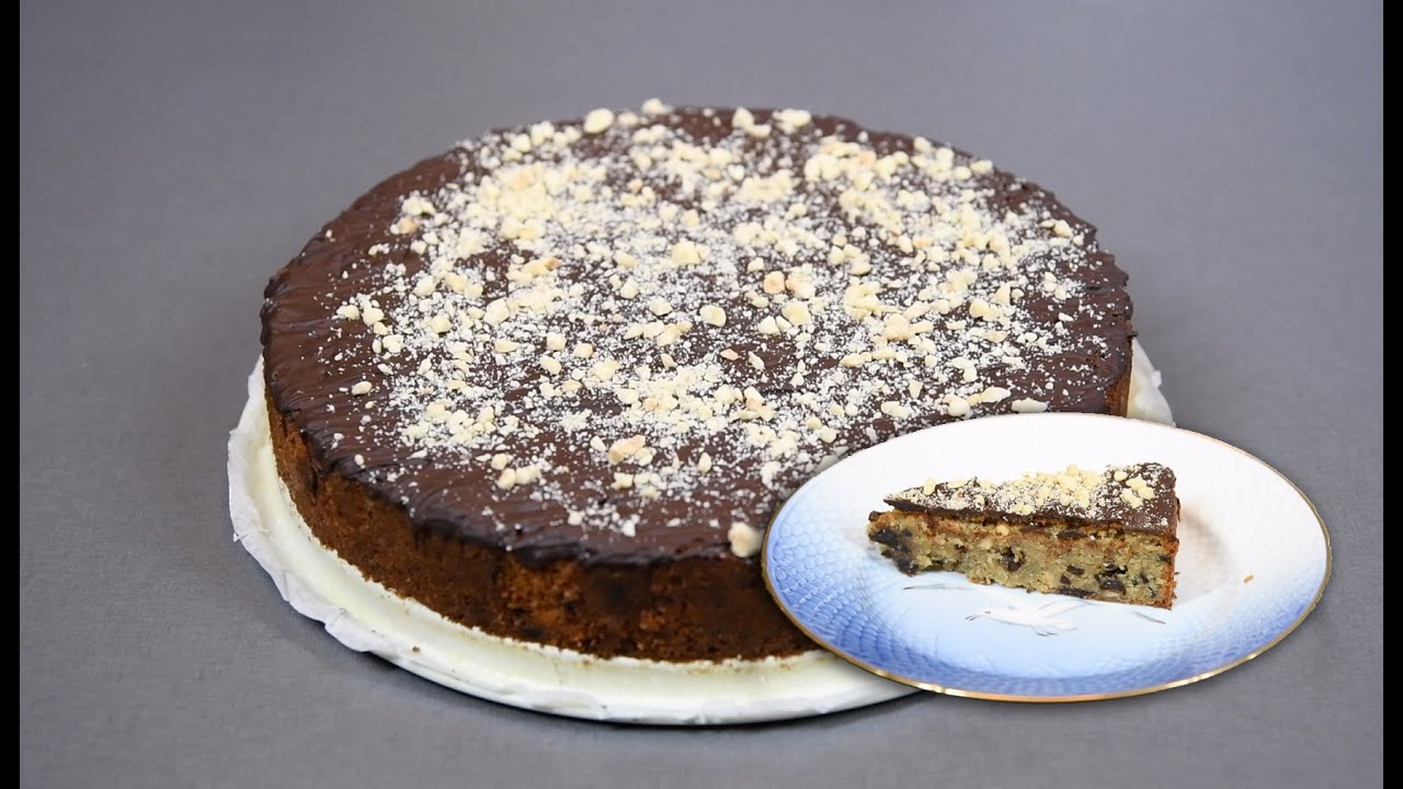Nøddekage med marcipan