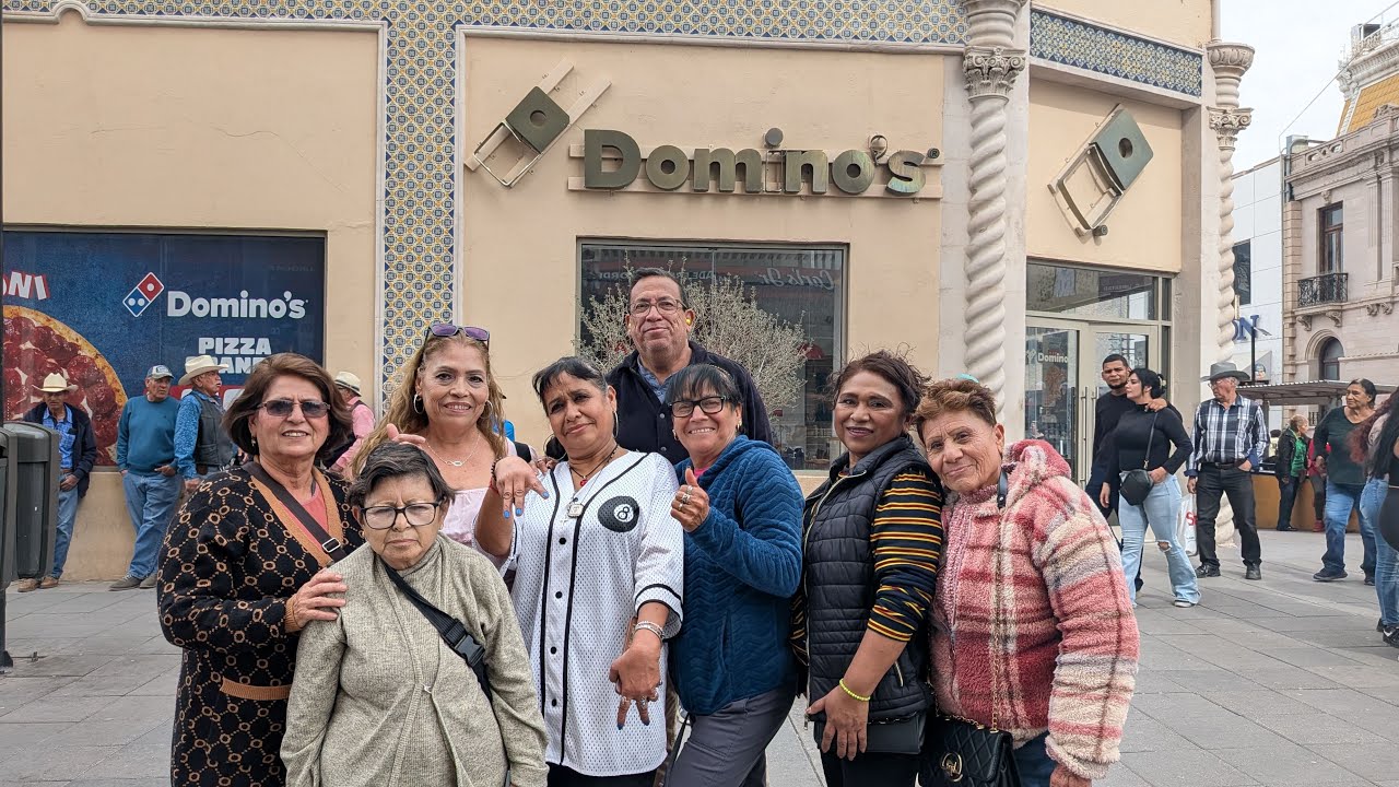 vamos a bailar y festejar el día del amor y amistad.