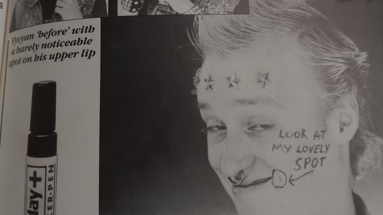 Spots Are Great #britishcomedian #vyvyan #theyoungones 