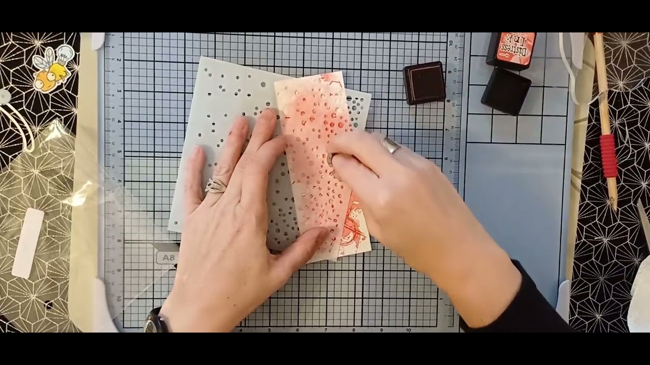 Tuto marque page 13, personnage qui coulisse