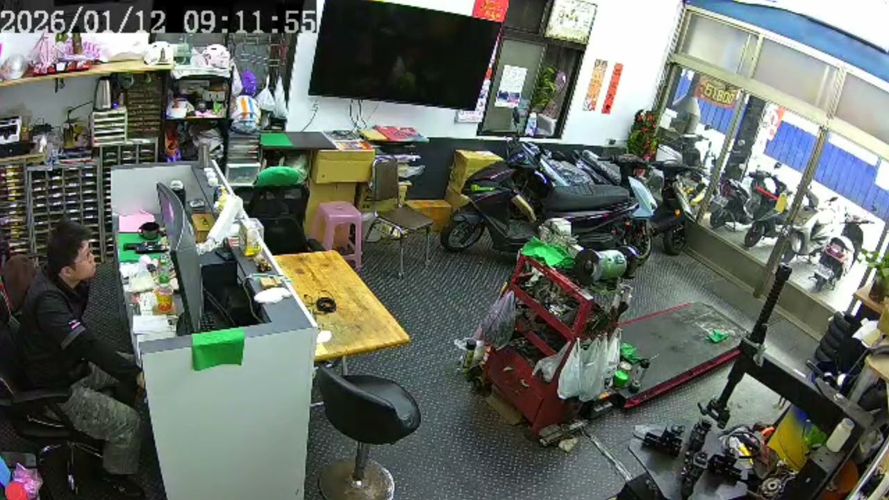 20260112鑫鎰機車行1
