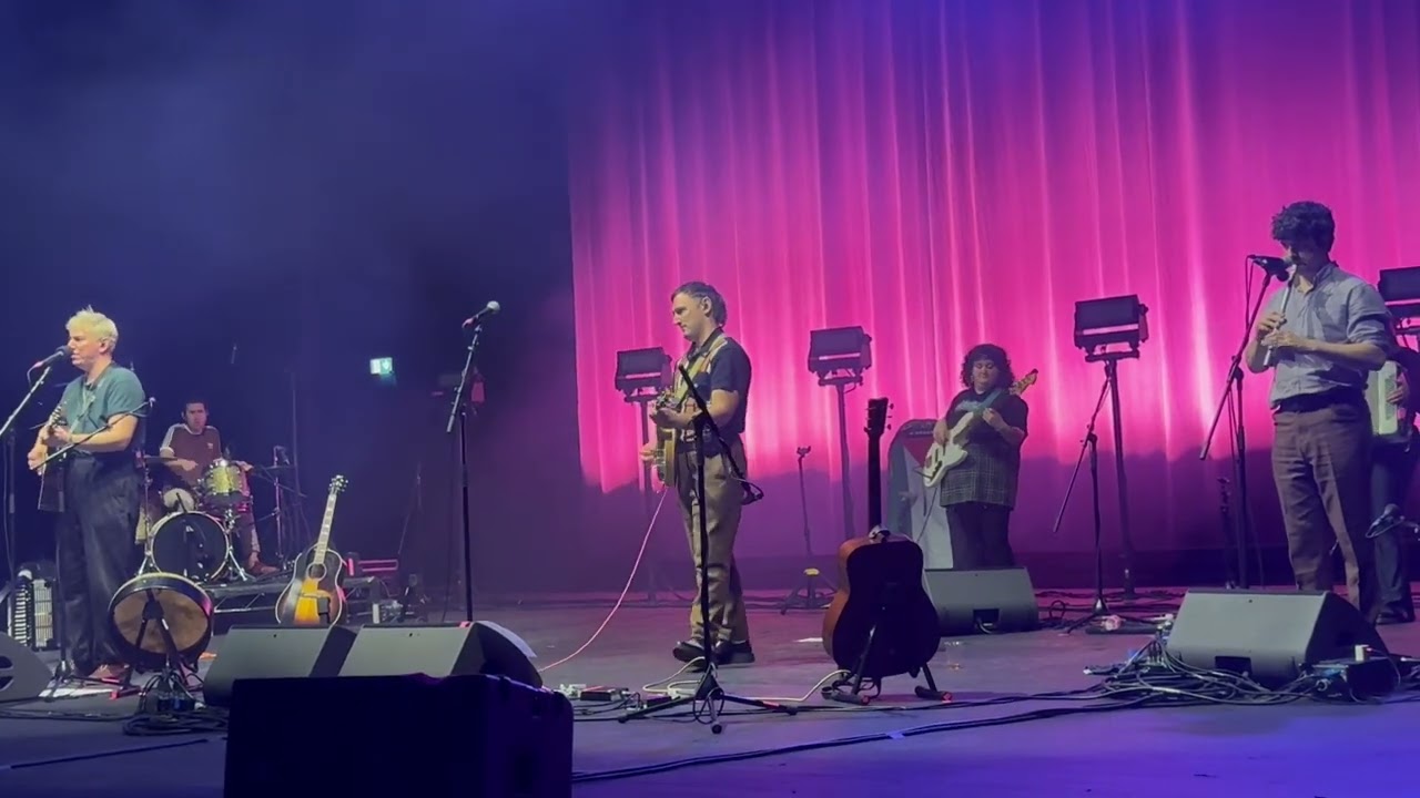 Mary Wallopers - Cod Liver Oil and the Orange Juice - Brixton Academy - 28 March 2025