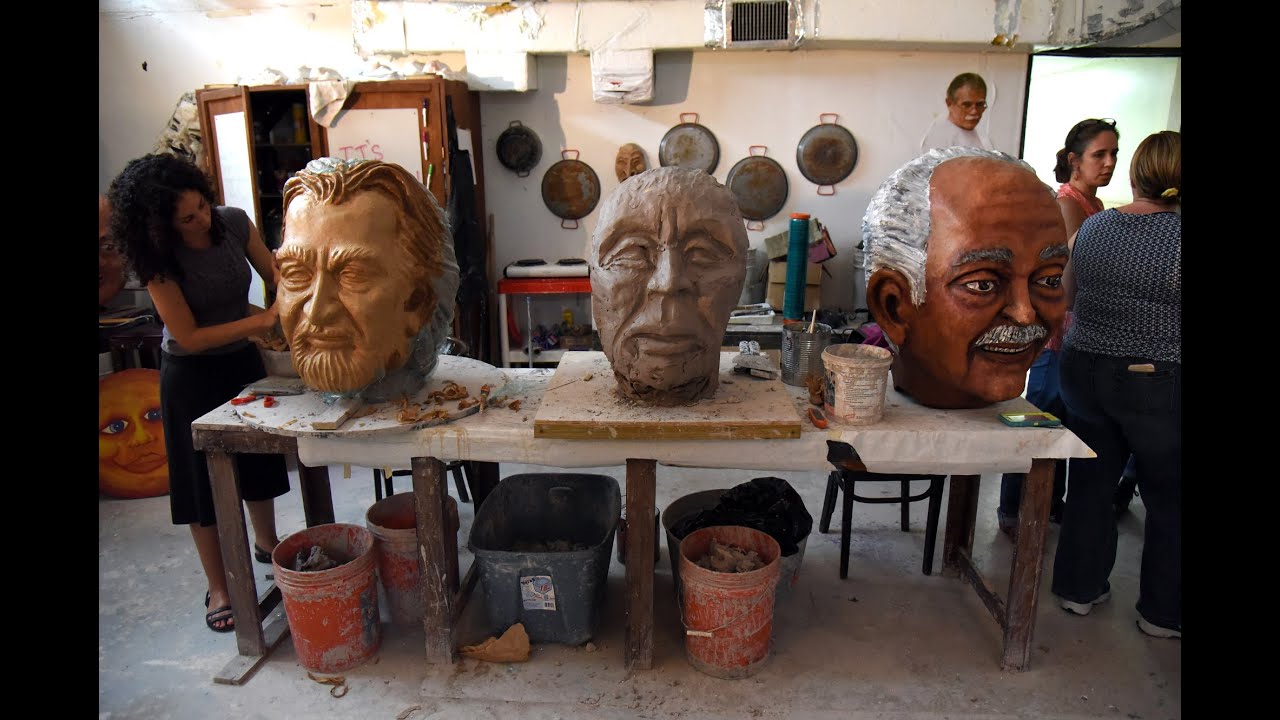El arte detrás del cabezudo