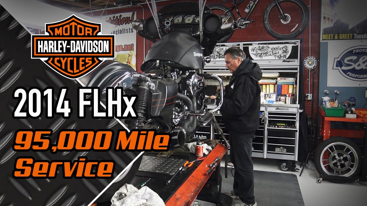 Master Technician Bill Miko performs a 95K mile service on this 2014 Harley-Davidson FLHX.