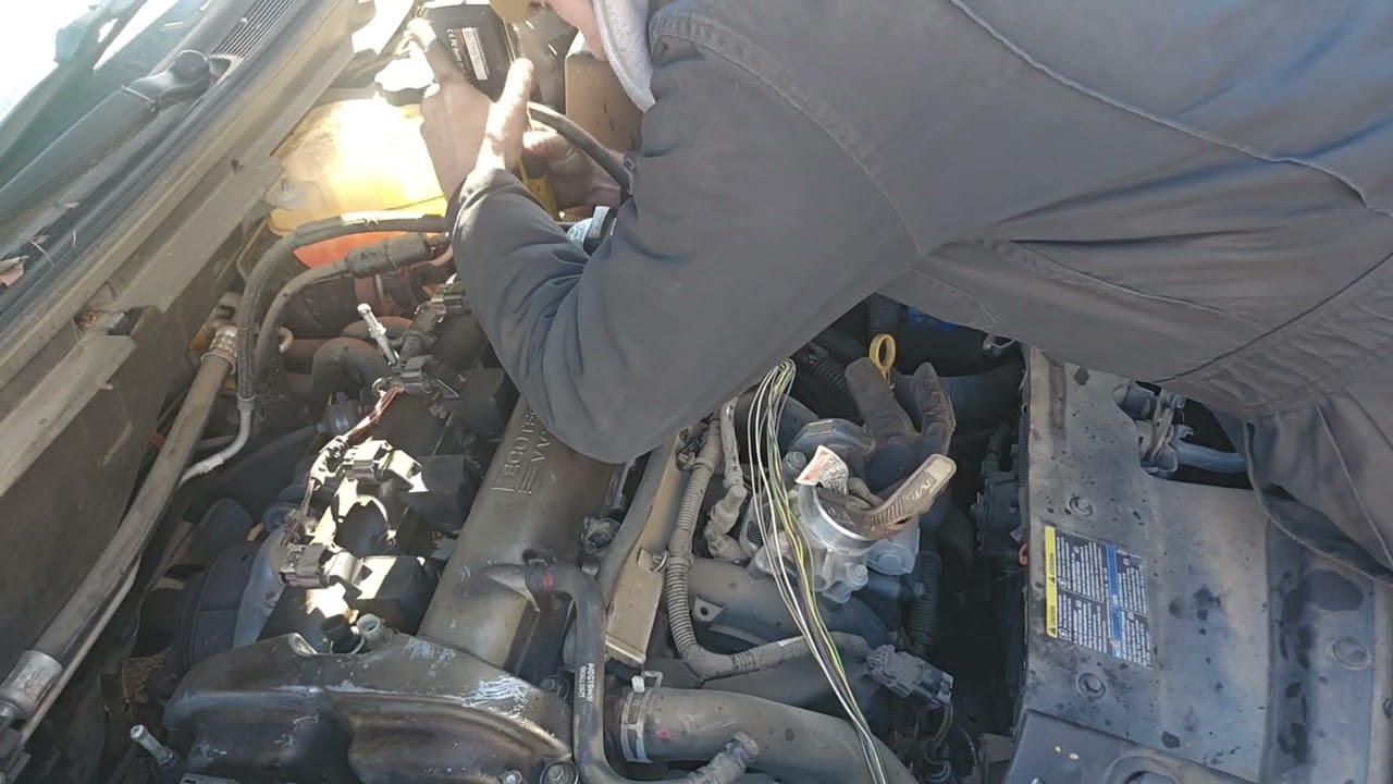 2009 Chevy mailbu valve cover gasket replacement.