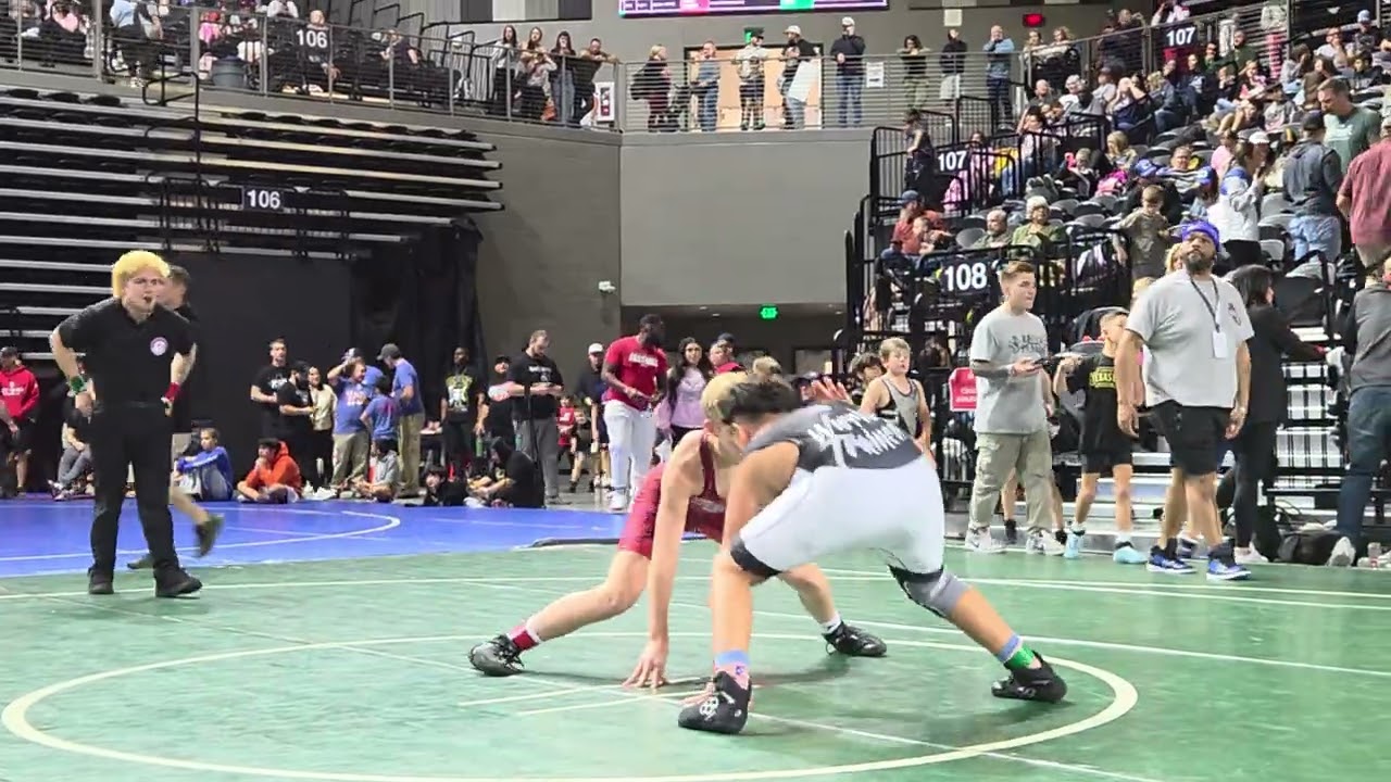 Brody's 1st match, D3 120lb division at Lonestar Nationals in Forney, TX 2.7.26